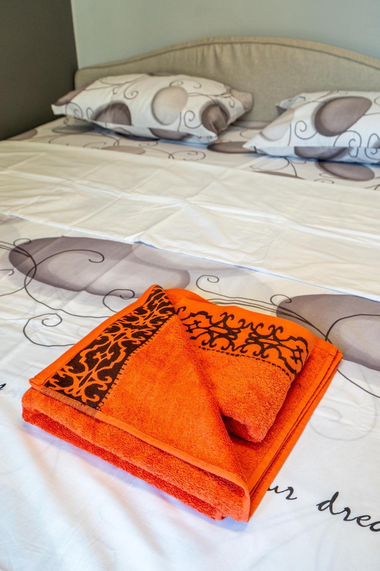 Downtown Apartment Eymi Sofia Ngoại thất bức ảnh